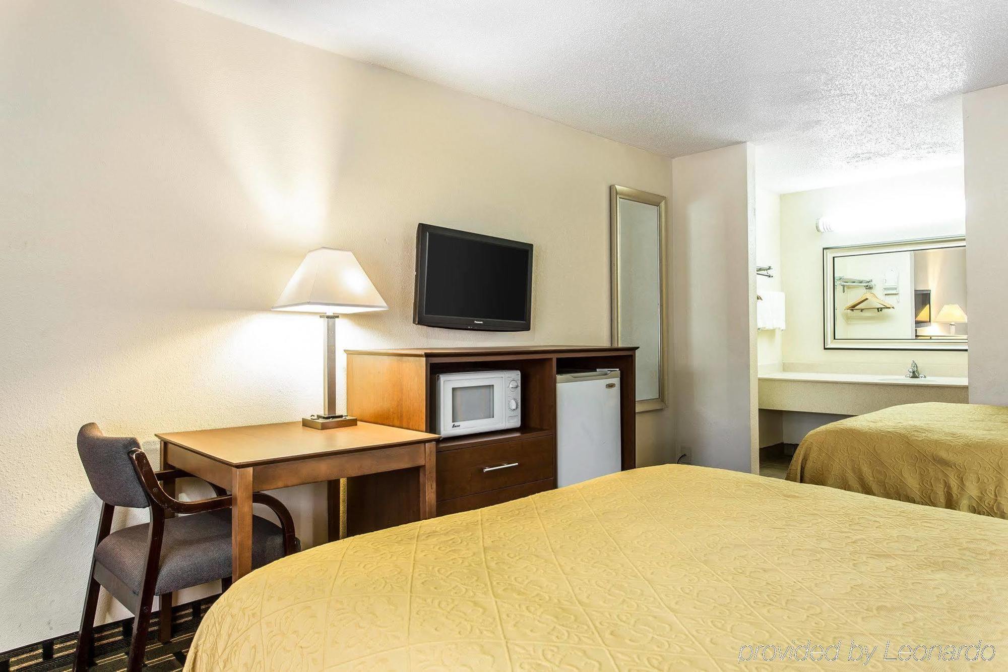 Quality Inn & Suites Morrow Atlanta South Экстерьер фото